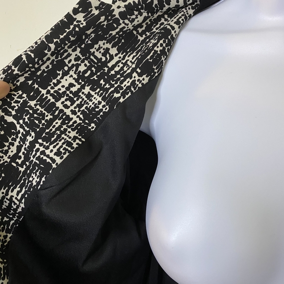 Jessica Howard Textured Black and White Blazer - Picture 4 of 8